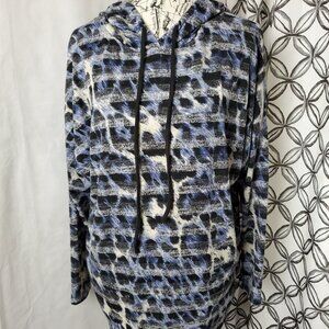 NEW Long Sleeve Bllue, Black & White Animal Print Oversized Hoodie - Medium